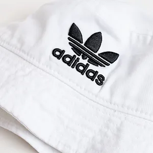کلاه باکت کتان گلدوزی گل adidas