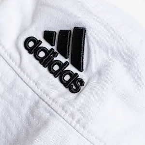 کلاه باکت کتان گلدوزی لوگوفونت adidas